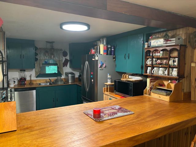 174 Rabideau Road, Altona, NY 12910