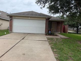 2902 Back Bay Brook Trail, Houston, TX 77045