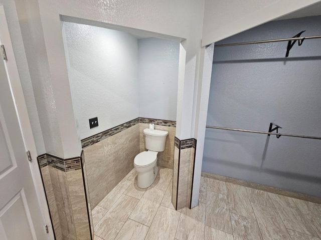 1990 Harvest Landing Court, Tracy, CA 95376