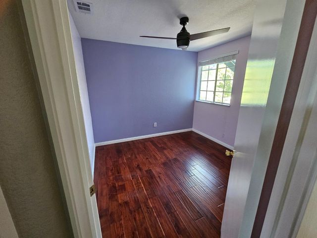 1990 Harvest Landing Court, Tracy, CA 95376