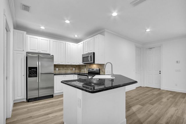 199 Barbados Drive, Jupiter, FL 33458