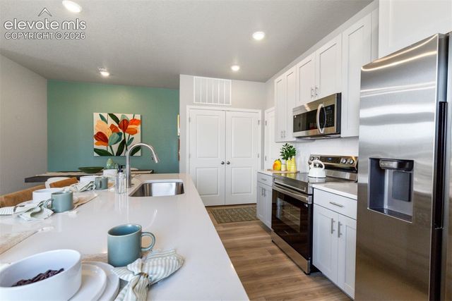 5879 Uptop Point, Colorado Springs, CO 80927