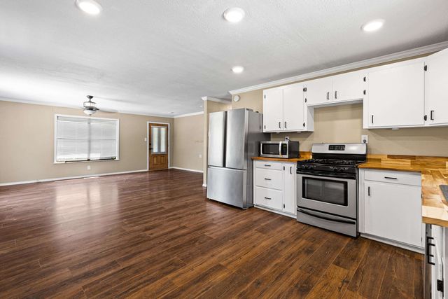 1219 County Road 3222, Jefferson, TX 75657