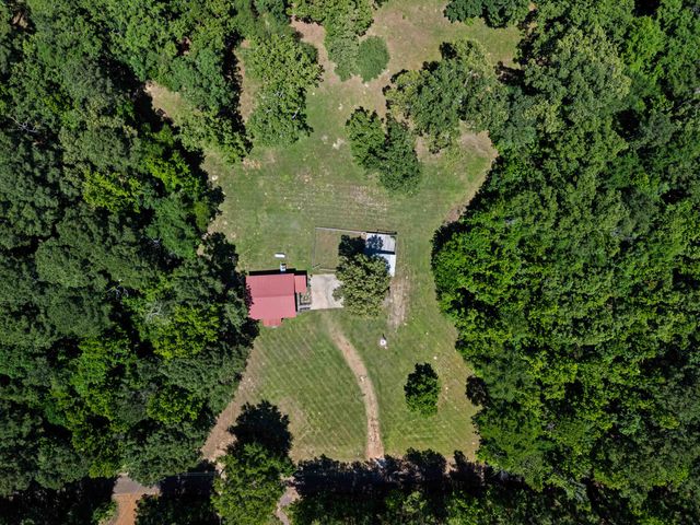 1219 County Road 3222, Jefferson, TX 75657