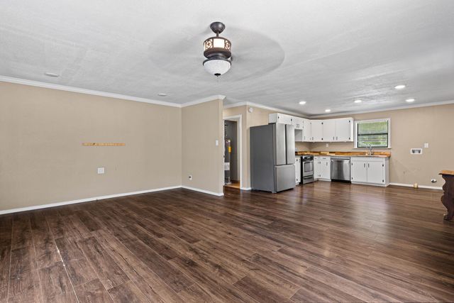 1219 County Road 3222, Jefferson, TX 75657