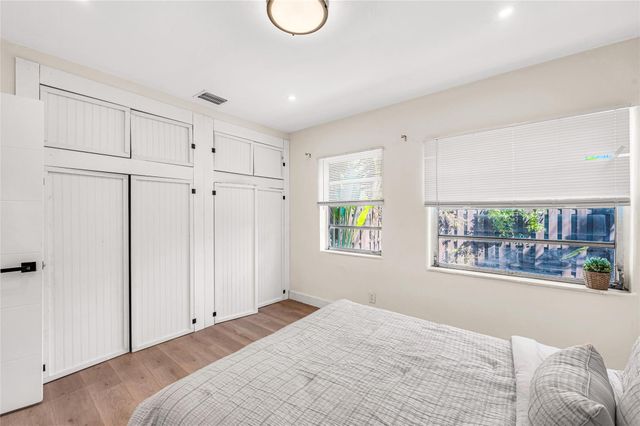 1760 NE 13th Street, Fort Lauderdale, FL 33304