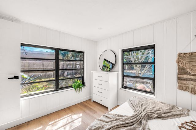 1760 NE 13th Street, Fort Lauderdale, FL 33304