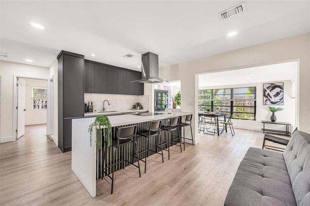 1760 NE 13th Street, Fort Lauderdale, FL 33304