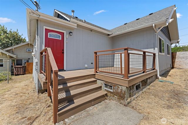 3020 S 54th Street, Tacoma, WA 98409