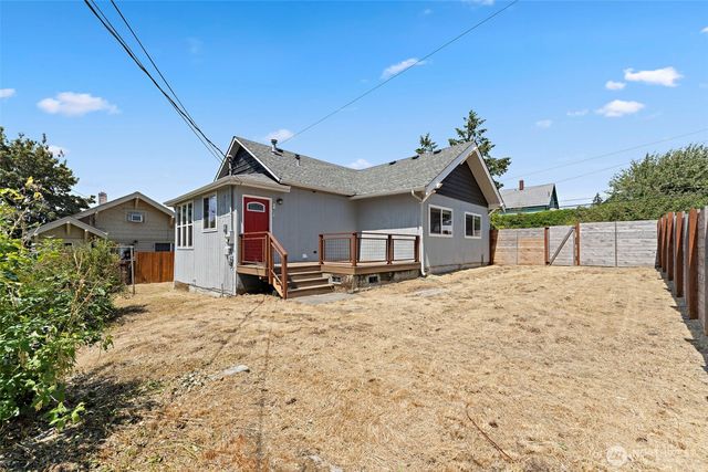 3020 S 54th Street, Tacoma, WA 98409
