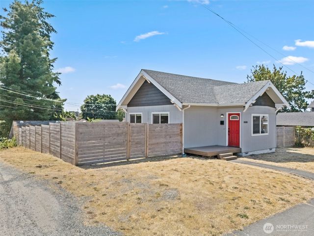 3020 S 54th Street, Tacoma, WA 98409