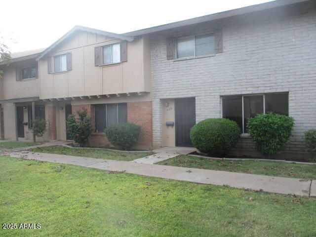 4331 W LAMAR Road, Glendale, AZ 85301