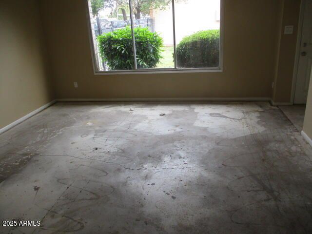 4331 W LAMAR Road, Glendale, AZ 85301