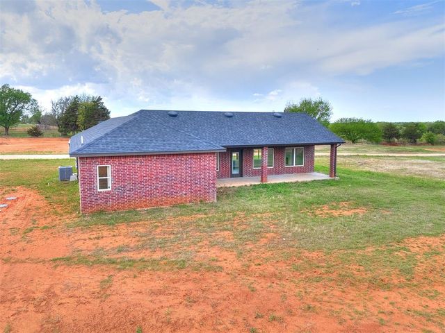 10190 S Meadows Lane, Guthrie, OK 73044