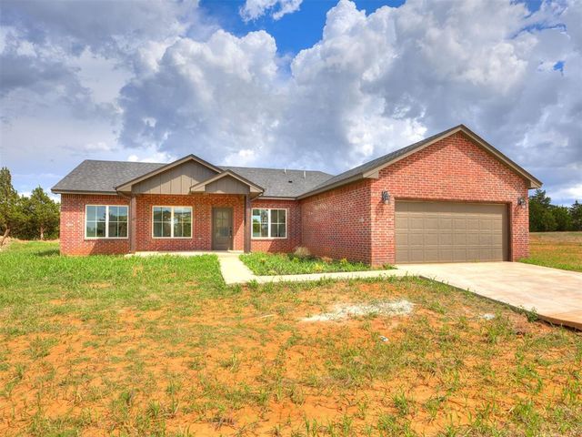 10190 S Meadows Lane, Guthrie, OK 73044