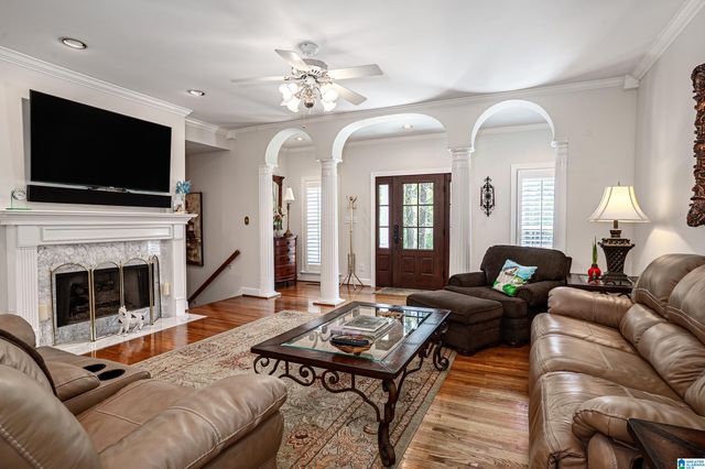 2240 HILLVIEW ROAD, Birmingham, AL 35022