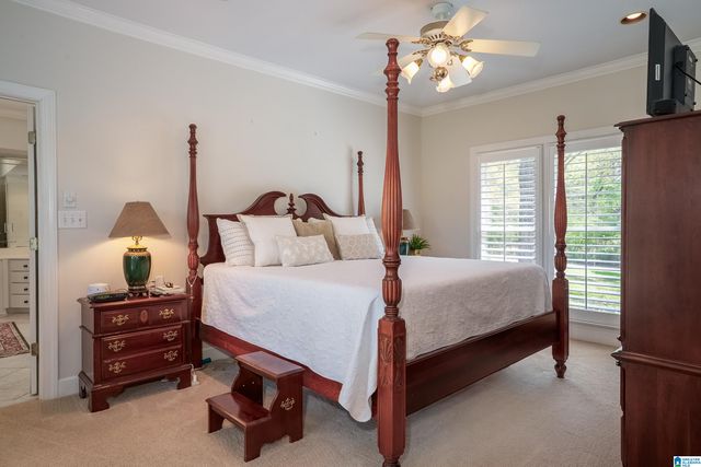 2240 HILLVIEW ROAD, Birmingham, AL 35022