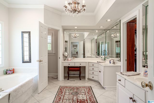 2240 HILLVIEW ROAD, Birmingham, AL 35022