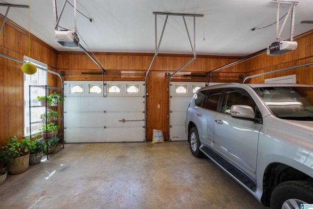 2240 HILLVIEW ROAD, Birmingham, AL 35022