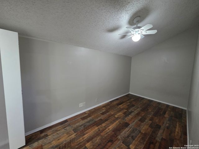 3430 Turtle Village St Apt 402, San Antonio, TX 78230
