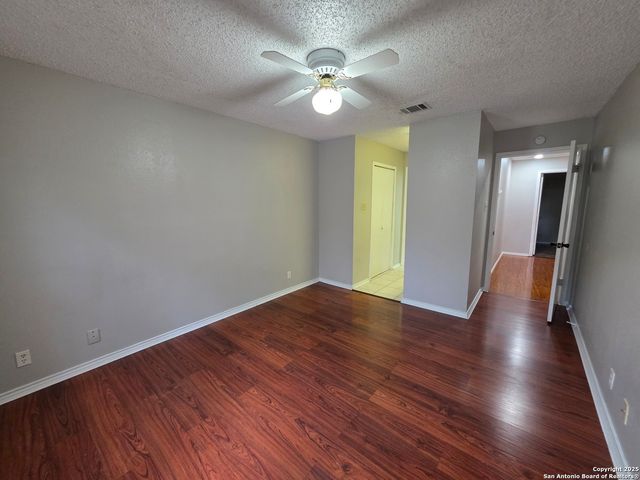 3430 Turtle Village St Apt 402, San Antonio, TX 78230