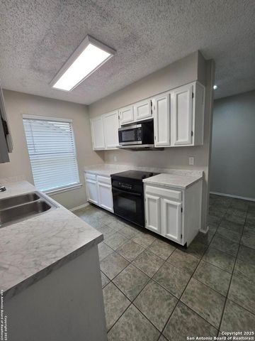 3430 Turtle Village St Apt 402, San Antonio, TX 78230