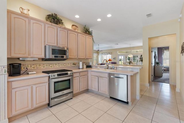 17648 SE 88TH COVINGTON CIRCLE, The Villages, FL 32162