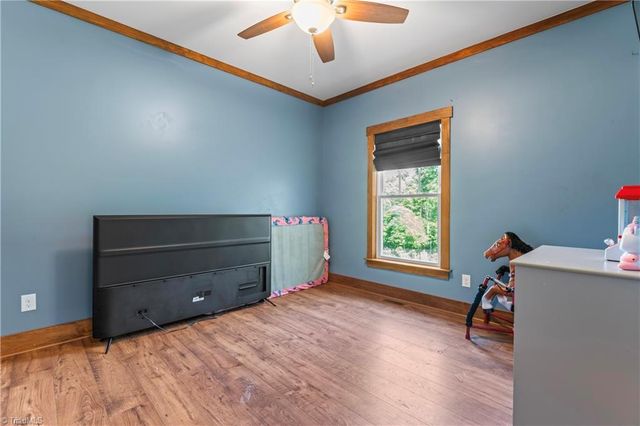 1420 Burnetts Chapel Road, Greensboro, NC 27407