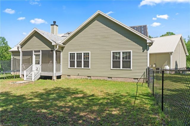 1420 Burnetts Chapel Road, Greensboro, NC 27407