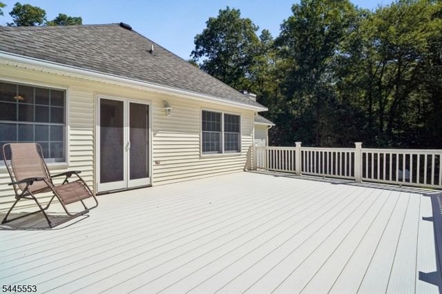 21 Misty Ln, Green Twp., NJ 07821