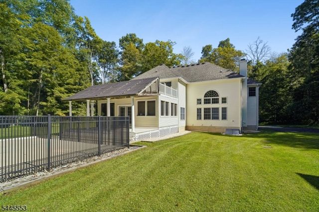 21 Misty Ln, Green Twp., NJ 07821