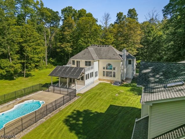 21 Misty Ln, Green Twp., NJ 07821