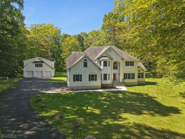 21 Misty Ln, Green Twp., NJ 07821