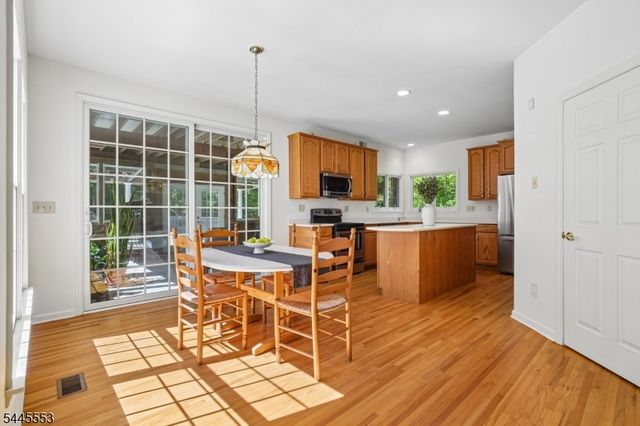 21 Misty Ln, Green Twp., NJ 07821