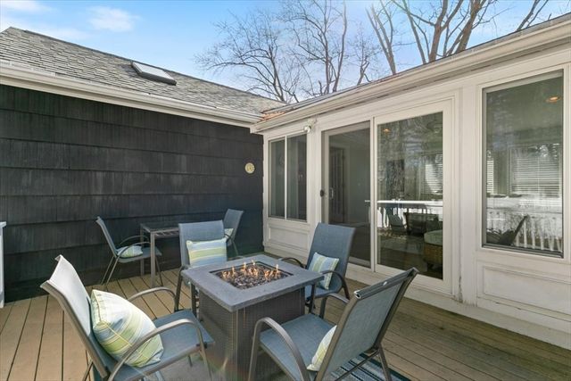 58 Oakcrest Circle, Methuen, MA 01844