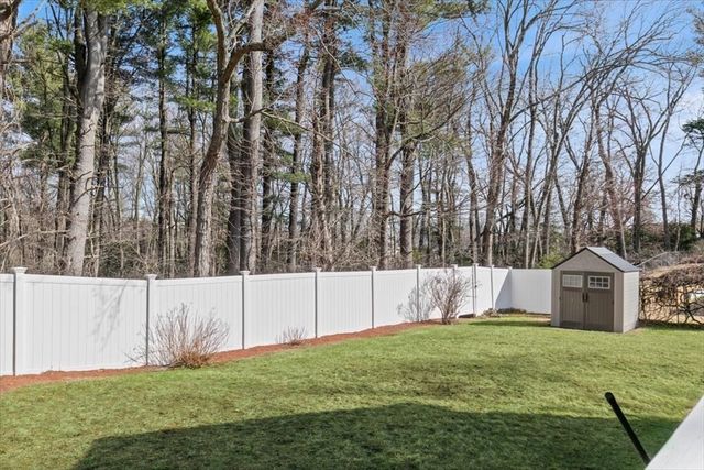 58 Oakcrest Circle, Methuen, MA 01844