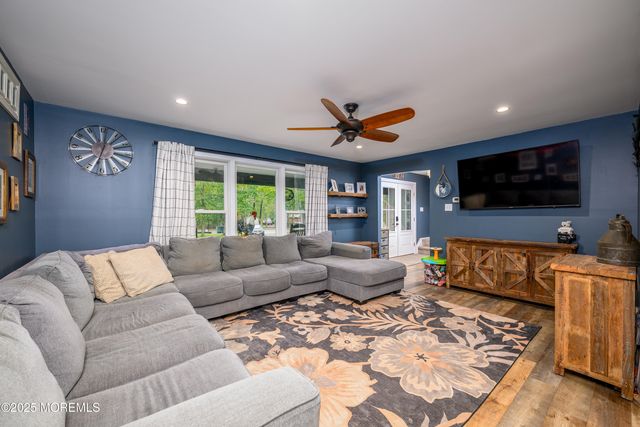 453 Stage Road, Little Egg Harbor, NJ 08087