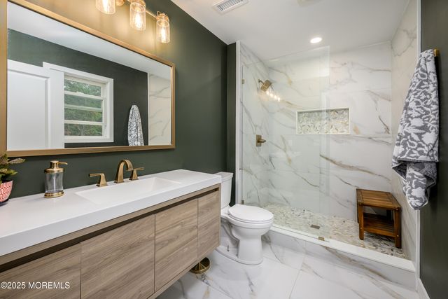 453 Stage Road, Little Egg Harbor, NJ 08087