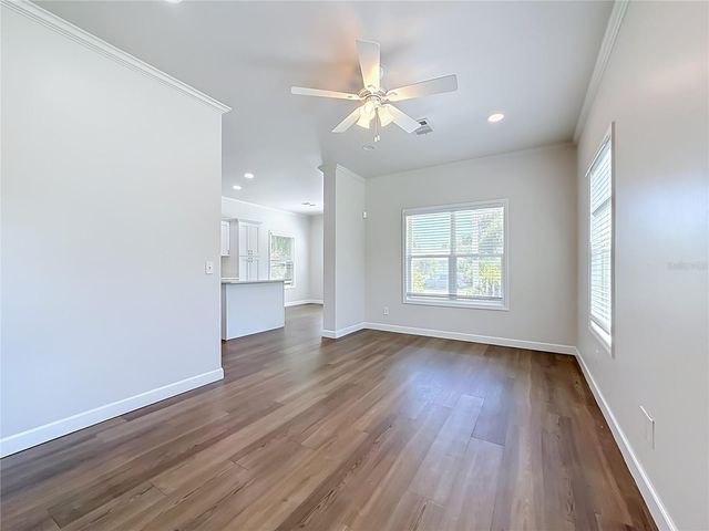 719 19TH STREET S, St Petersburg, FL 33712