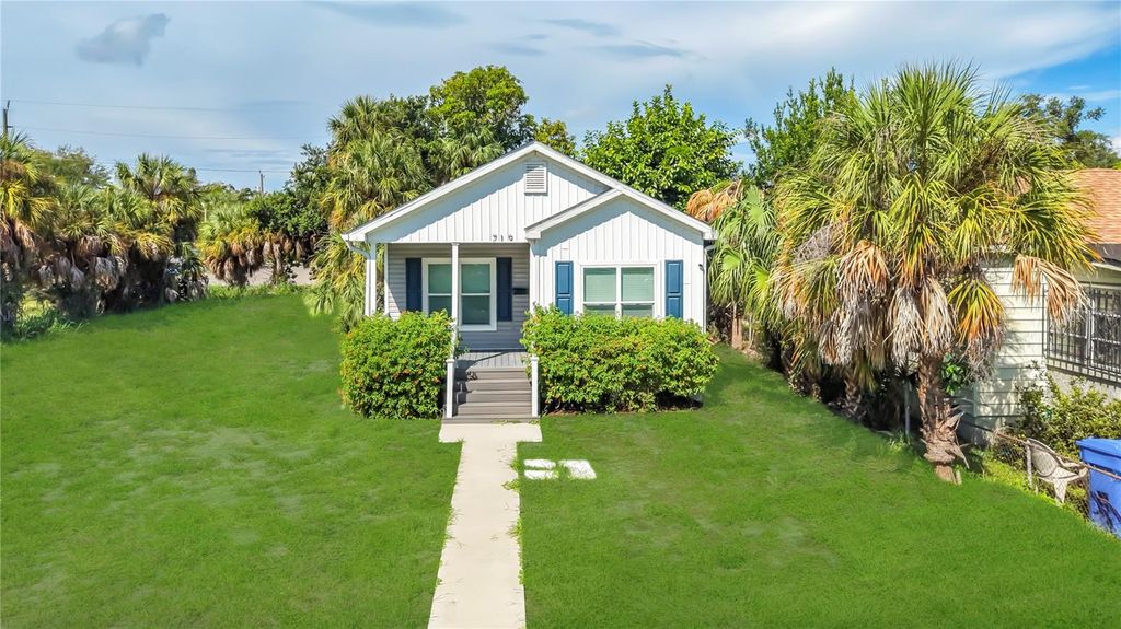 719 19TH STREET S, St Petersburg, FL 33712