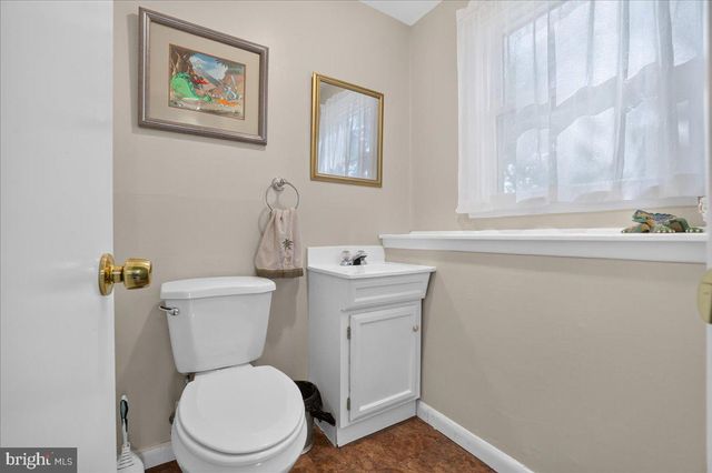 506 INMAN TER, Willow Grove, PA 19090