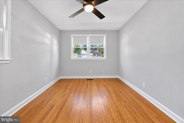 506 INMAN TER, Willow Grove, PA 19090