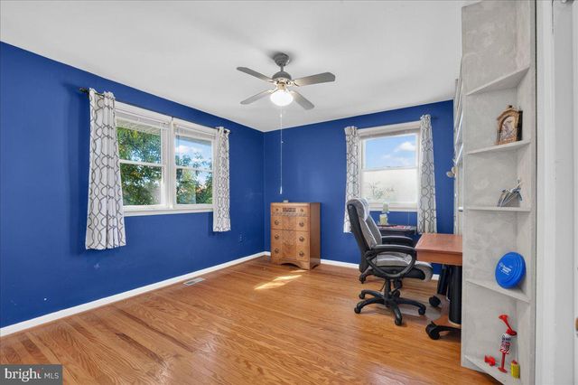 506 INMAN TER, Willow Grove, PA 19090