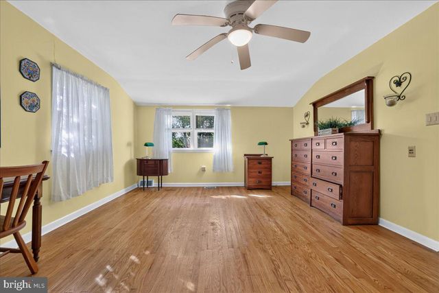 506 INMAN TER, Willow Grove, PA 19090
