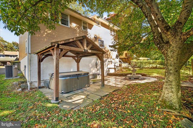 506 INMAN TER, Willow Grove, PA 19090