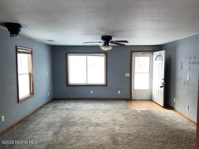 549 Dorcas Road, Holland, OH 43528