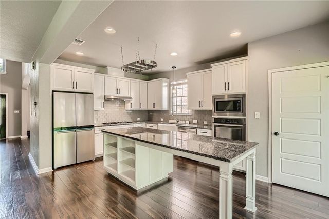 2916 Centennial Olympic PARK, Austin, TX 78732