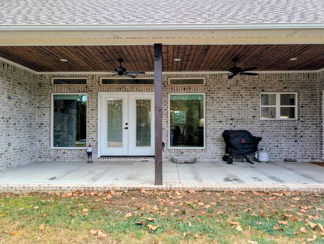 102 Merritt Road, Greenbrier, AR 72058