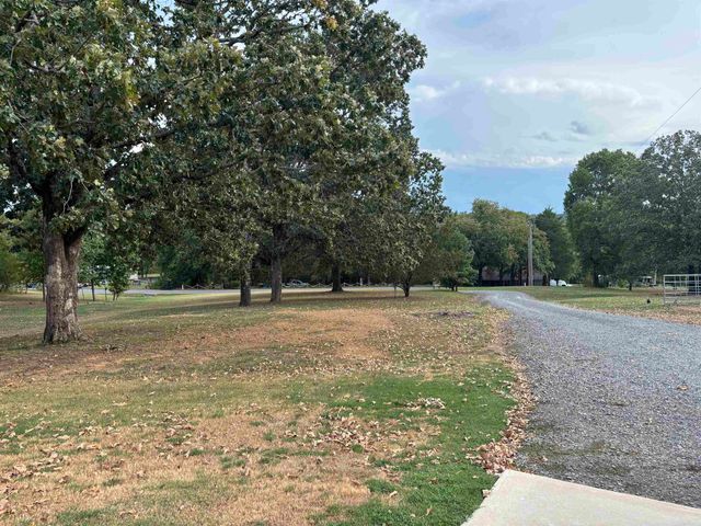 102 Merritt Road, Greenbrier, AR 72058