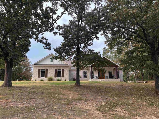 102 Merritt Road, Greenbrier, AR 72058